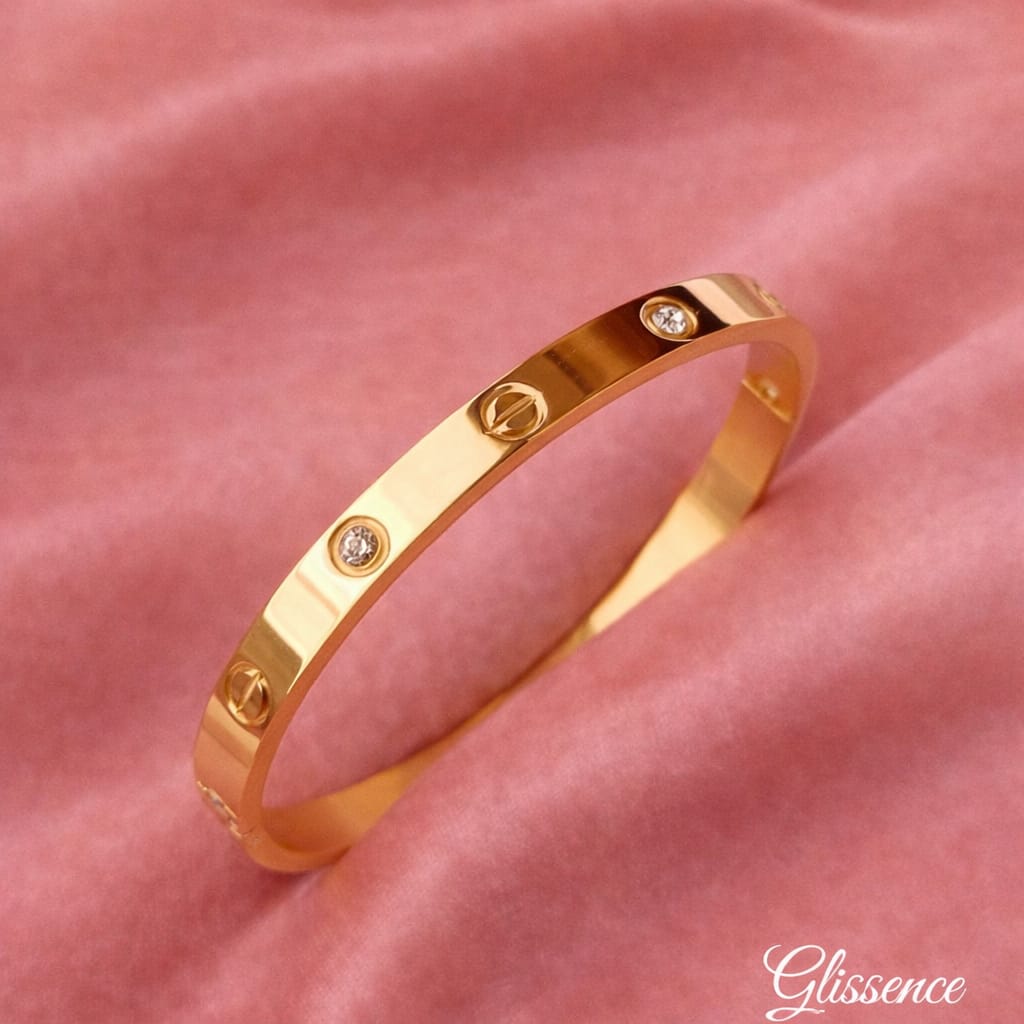 Trendy Cartier Handcuff