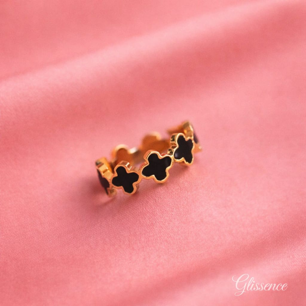 Black Clove Ring